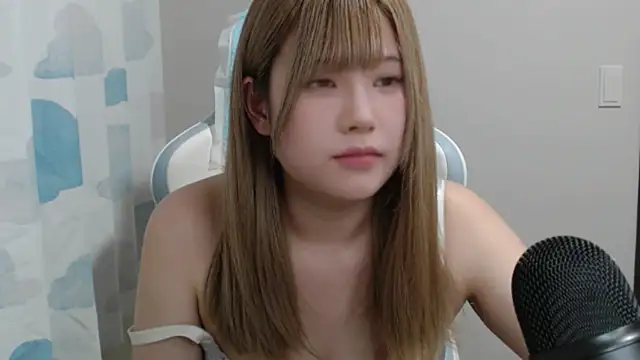 asuka xoxo online show from December 20, 2:10 pm