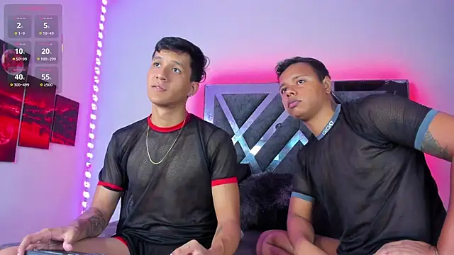 Robertmiller21 online show from September 17, 4:21 am