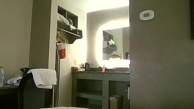 Tishrella6 online show from April 30, 7:30 pm