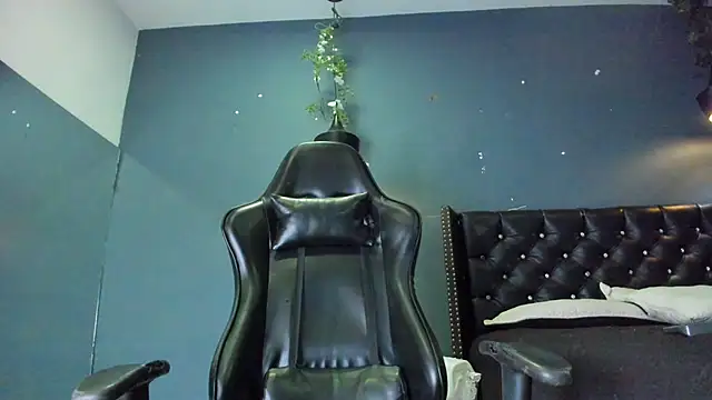 Georgina Ferri  online show from October 1, 5:29 pm