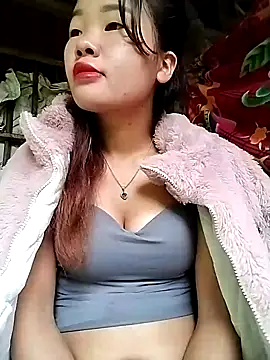 lylylove online show from September 26, 12:41 am