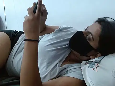 Vaani Singha online show from September 12, 4:25 pm