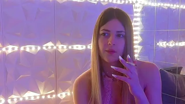 Aishha  online show from January 8, 7:01 am