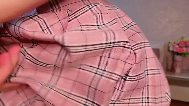 trinnity sweet online show from September 20, 4:27 pm