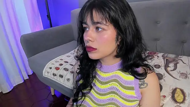 flower smith  online show from April 3, 1:42 pm