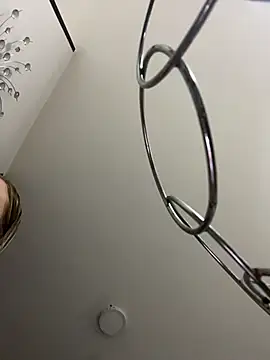 MoraInFire online show from April 9, 5:32 am