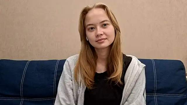 ALISALISAAS online show from October 2, 4:01 pm