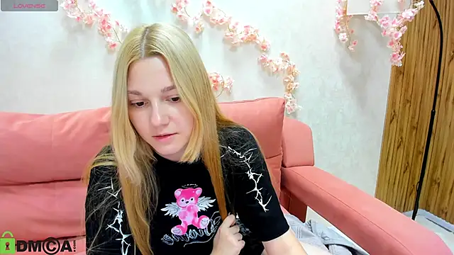 Sylvia Ortiz online show from September 14, 8:23 am