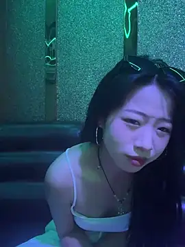 jingjing005 online show from February 8, 10:19 am