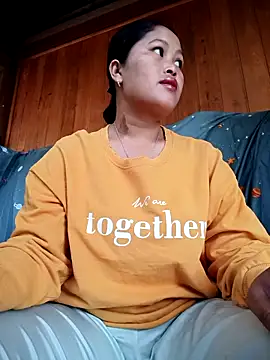 maycuc123 online show from September 27, 1:13 am