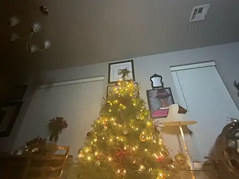 princesslivv online show from December 20, 7:23 am