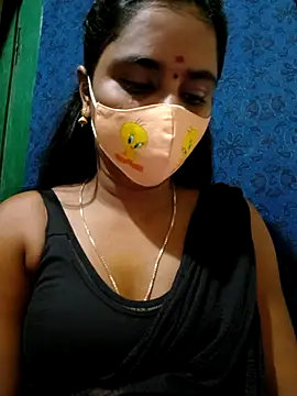 mini-queen online show from September 10, 5:57 pm