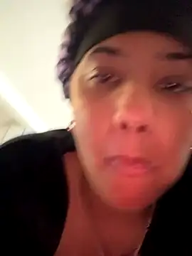 StylishEchium online show from September 22, 8:51 pm