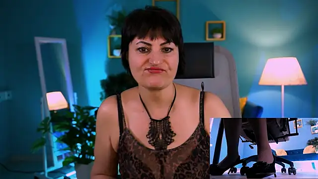 HelenBeler online show from December 21, 5:12 am