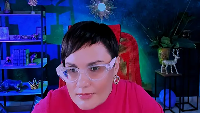 LauraDavidsons online show from November 26, 12:28 pm