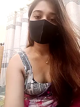 midnightmuse-03 online show from November 7, 10:47 pm