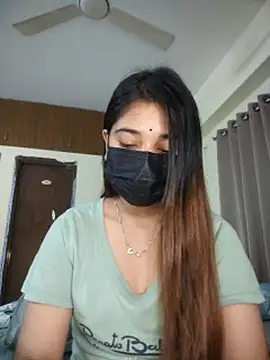 midnightmuse-03 online show from February 25, 7:45 pm