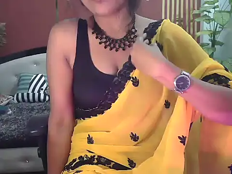 shaalu sharma online show from November 28, 7:39 pm