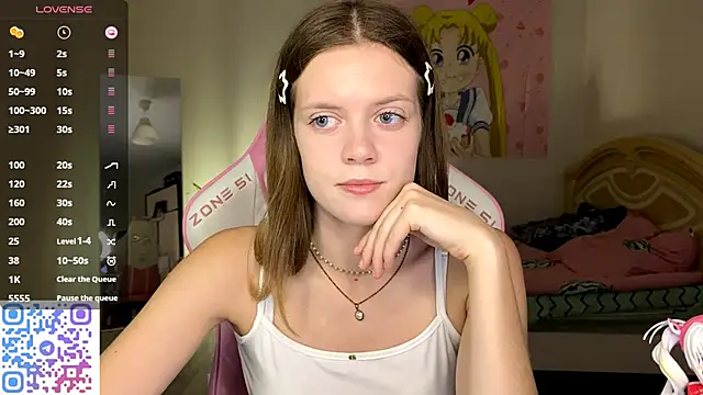 VibeQueenLucy online show from November 6, 12:55 pm