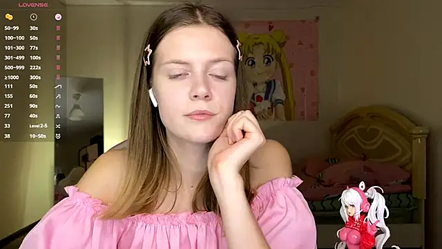 VibeQueenLucy online show from October 23, 3:51 pm