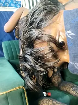 sexy-couple77 online show from October 26, 6:14 pm