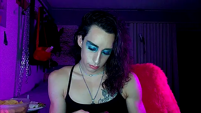 xoFrankie online show from September 19, 3:05 am