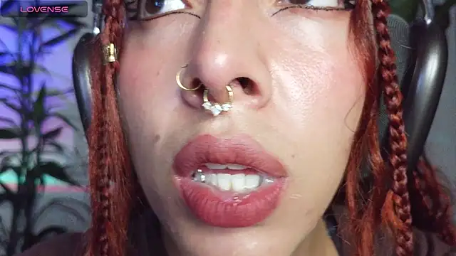 bri von dhara   online show from April 1, 12:11 am