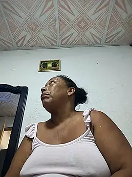 Naomi-Mature online show from September 15, 12:46 pm