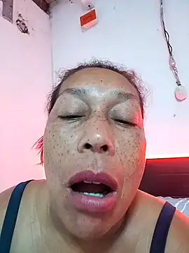 Naomi-Mature online show from March 26, 9:33 am