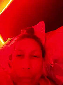 Naomi-Mature online show from January 12, 8:03 pm