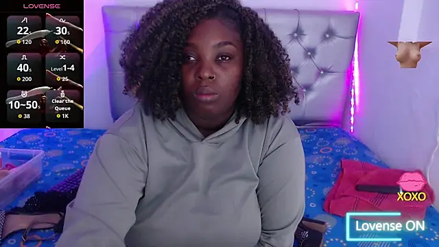 ebony NeighborMoans online show from October 8, 3:11 am