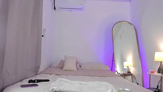 elzafuentes1 online show from October 29, 8:00 pm