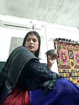 dezzy 24 online show from November 2, 8:12 pm