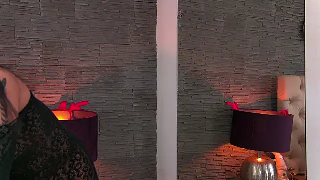 VannyFoxx online show from March 26, 3:14 pm