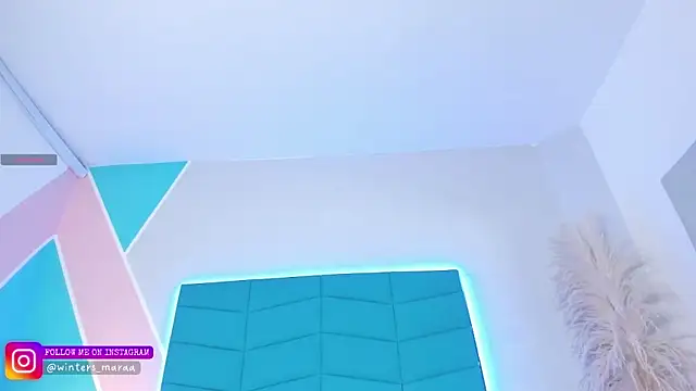 mara winters  online show from November 18, 12:28 pm