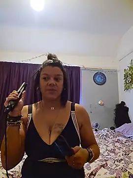 GoddessChantelle online show from January 7, 10:18 am