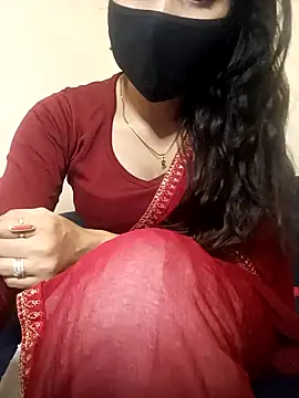 TheSassyGirl7 online show from February 24, 7:56 pm