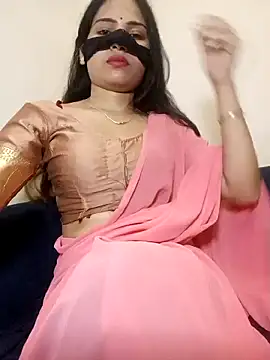 TheSassyGirl7 online show from February 22, 7:37 pm