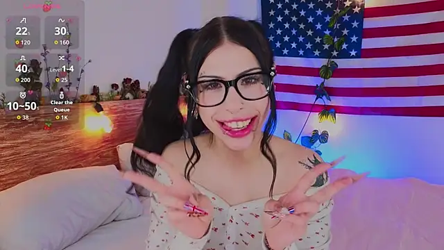 venomeowww   online show from March 31, 4:56 am