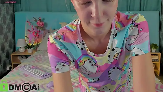 Aurora Bennet online show from November 3, 12:36 am