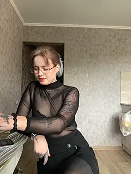 n1ghtcloud online show from September 23, 10:57 am