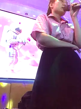 trucnhan6020 online show from September 25, 10:14 am