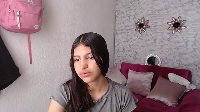 Evagirl69 online show from November 21, 6:43 pm