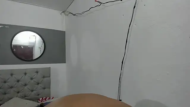 Maxandthanna online show from November 5, 1:44 am