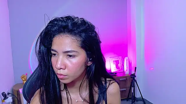 luna roja25 online show from February 12, 3:03 pm