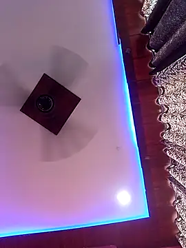 romantic couple1 online show from September 11, 2:12 am