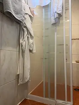 lanameijer online show from September 10, 2:39 pm