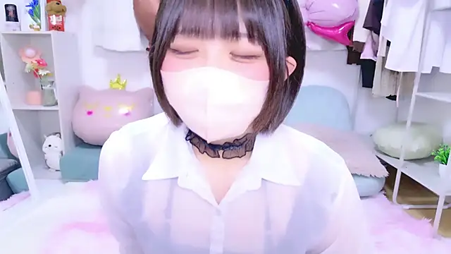 Hinata Sun online show from March 27, 5:24 pm