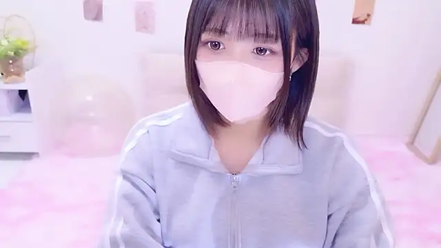 Hinata Sun online show from November 24, 6:21 pm