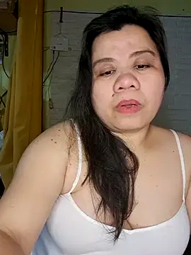 hotlyn45 online show from February 7, 11:36 am